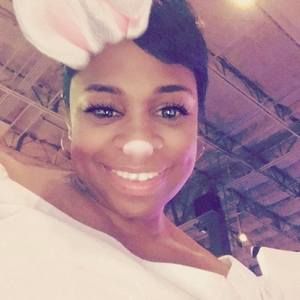 Meet your Posher, Lynn